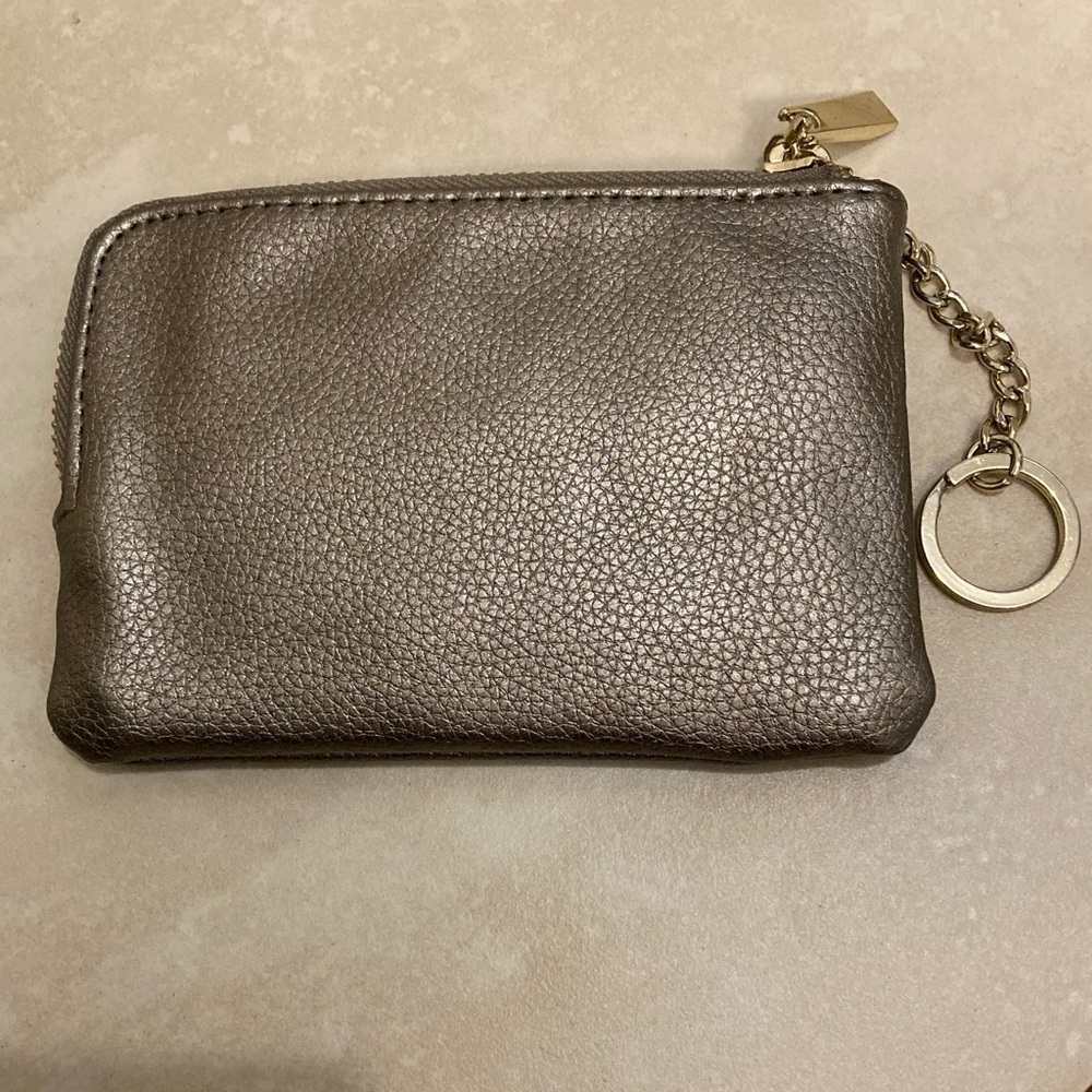 Bow Wallet - Picture 4 of 10